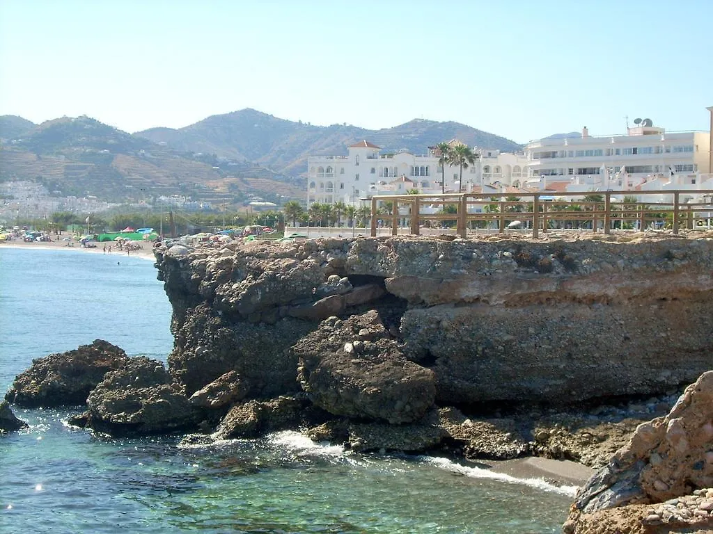 Apartamentos StarNerja II